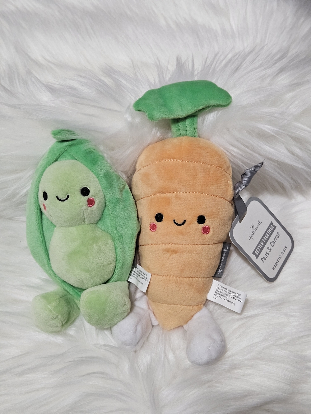 Hallmark Better Together Peas & Carrot